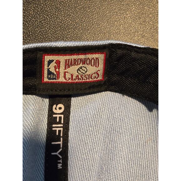 New Era 9FIFTY Oklahoma City Thunder Hardwood Classics Snapback - Picture 4 of 5